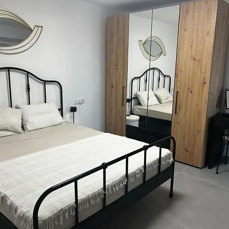 Olympus Pearl شقة *