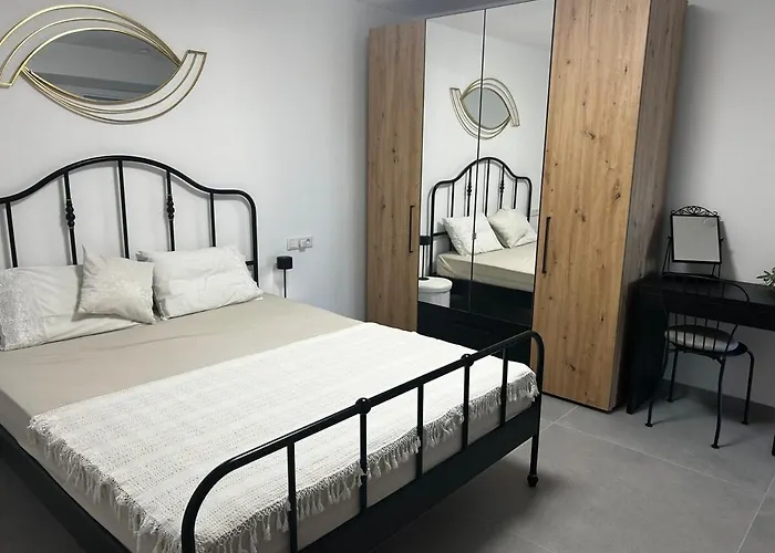 Olympus Pearl Apartament *